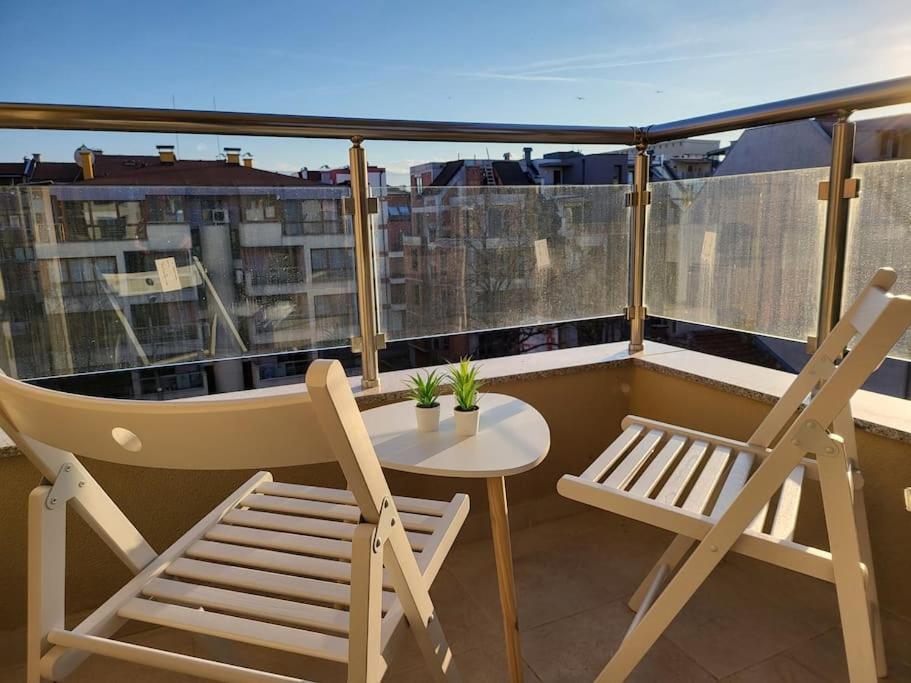 פלובדיב Stylish Apartment Near City Center מראה חיצוני תמונה